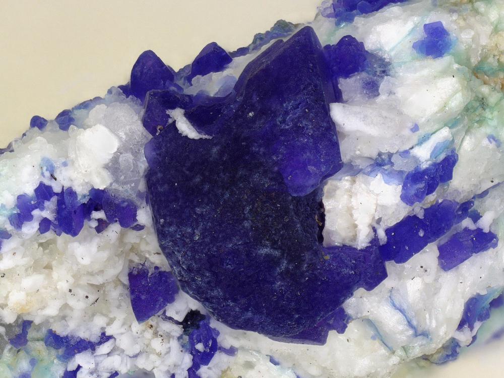 Henmilite